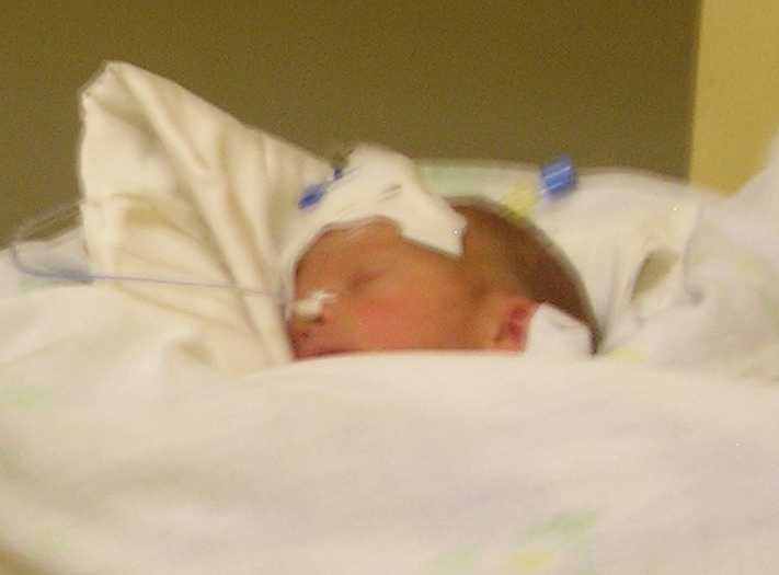 08  8 19  Robert Alexisovich de Gaston, 8d, IV & feeding tube, now in regional hospital CRPPD  P8190039.JPG